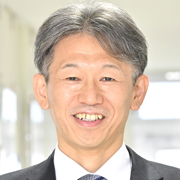 高木知弘 (Tomohiro TAKAKI)